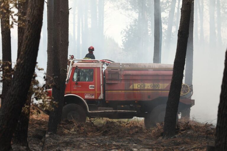 Incendie en Gironde : 10 000 personnes peuvent regagner leurs maisons après stabilisation.