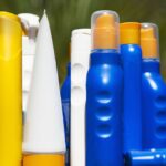 Crème solaire : les effets sur le bronzage et la pollution des coraux examinés par Franceinfo