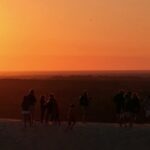 Lever de soleil au sommet de la dune du Pilat, site rouvert aux visiteurs.
