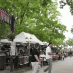 Partage et convivialité à la Guinguette de Tours tout l’été, un espace de rencontre.