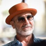 Éric Cantona alerte sur les dangers pour la santé des enfants liés aux équipements sportifs du club de foot