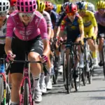 Tour de France Femmes : le peloton se disloque dans le col d’Éze, dernière étape en cours.