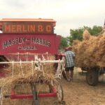 La Foire d&rsquo;antan présente des machines agricoles historiques en milieu rural.