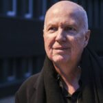 Jean-Philippe Toussaint explore l&rsquo;amour et l&rsquo;espionnage dans &lsquo;La Hantise&rsquo;