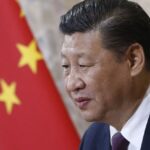 Xi Jinping renforce l&rsquo;alliance entre l&rsquo;héritage de Mao et les réformes de Deng Xiaoping.