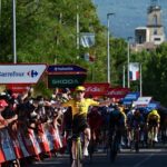 Matthew Brennan remporte la deuxième étape de la Vuelta, Tadej Pogacar maintient son maillot rouge.