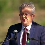 Jean-Luc Mélenchon appelle à un changement radical des modes de vie pour la campagne présidentielle