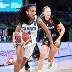 « Kimberly Kanayan N’Simba, jeune joueuse d&rsquo;échecs, brille avec l&rsquo;équipe de France »