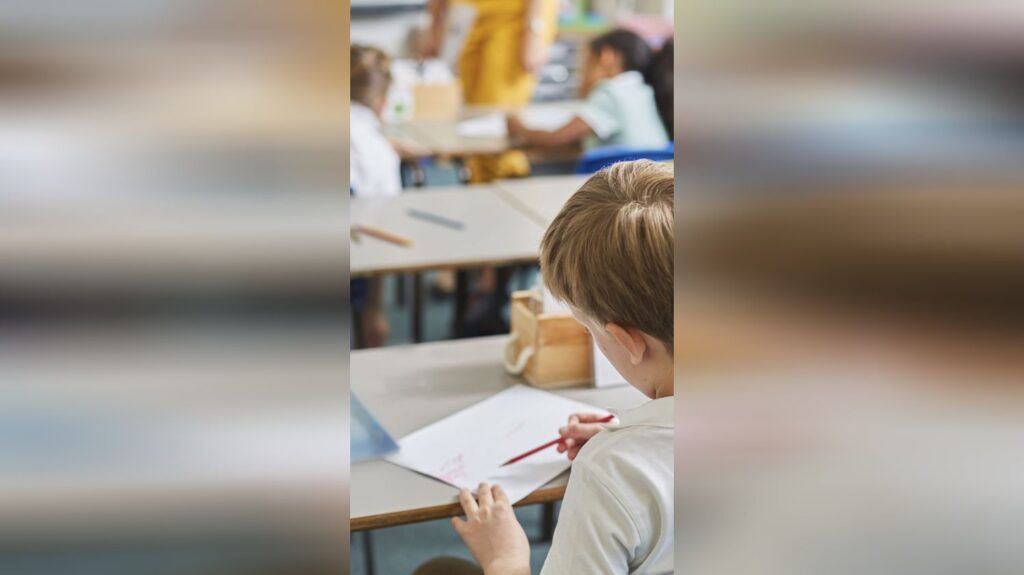 Violences sexuelles à l’école : un questionnaire pour favoriser la parole des élèves en France