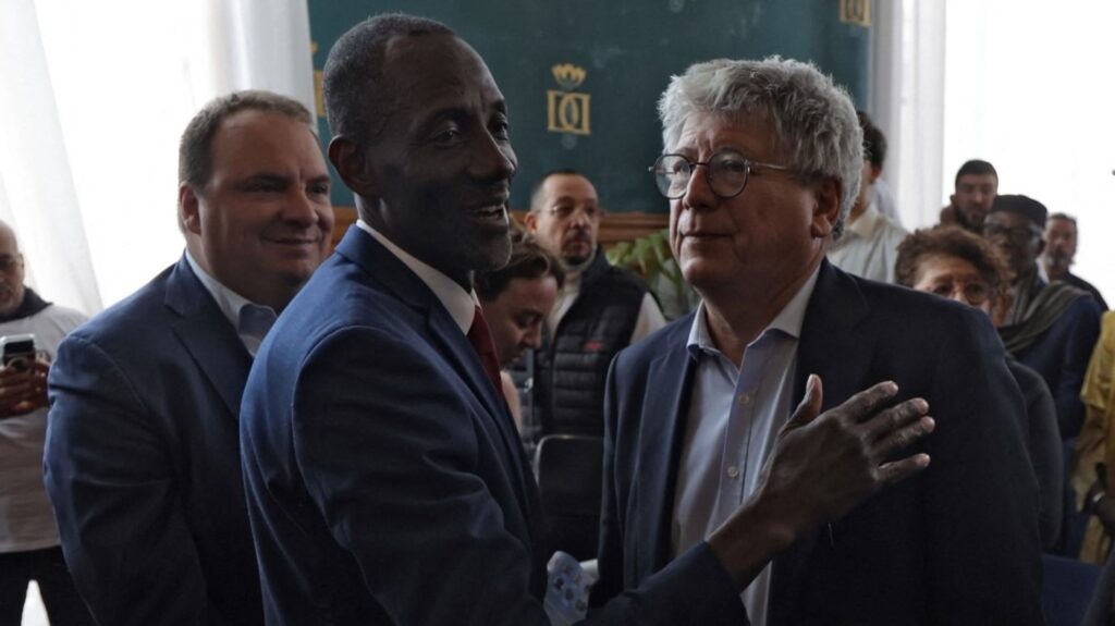 Cumul de mandats : Eric Coquerel affirme que les indemnités sont trop faibles pour les adjoints au maire.