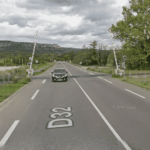 Accident de la route dans le Vaucluse : un homme décède après collision avec un train.