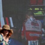 Tadej Pogacar opéré de la clavicule après une chute sur la Vuelta, plusieurs fractures et commotion cérébrale.