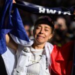 Blandine L’Hirondel remporte l’UTMB, comparant sa victoire à une médaille d’or olympique