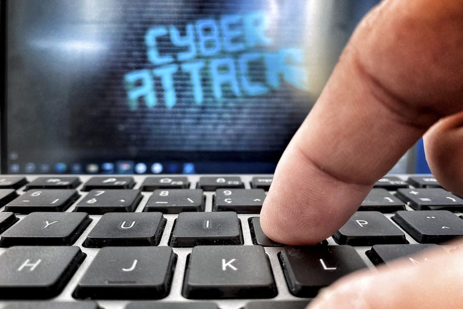 Vol de données chez les pompiers : une spécialiste souligne une dérive politique en cybercriminalité.