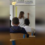 Reprise anticipée des cours : les écoles françaises s&rsquo;adaptent aux nouvelles directives éducatives.
