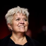 Mimie Mathy annonce qu&rsquo;elle ne marchera plus en raison d&rsquo;un syndrome paralysant.
