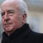 Mort d&rsquo;Édouard Balladur : Nicolas Sarkozy évoque son rôle de mentor et d&rsquo;ami.
