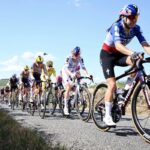 Demi Vollering remporte la victoire grâce à une stratégie audacieuse de FDJ United-Suez.