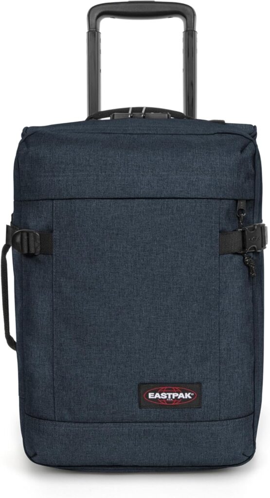 Eastpak présente la valise cabine Tranverz XXS, légère avec double compartiment et serrure TSA.