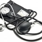 Aneroid Sphygmomanometer et Stéthoscope à Double Tête pour Surveillance de la Pression Artérielle en Urgences