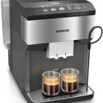 Siemens présente le modèle TP516RX3 EQ500, une machine à café automatique.