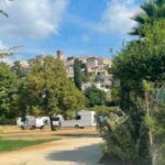 Biot : plainte déposée par la Ville pour l&rsquo;installation illégale de six structures.