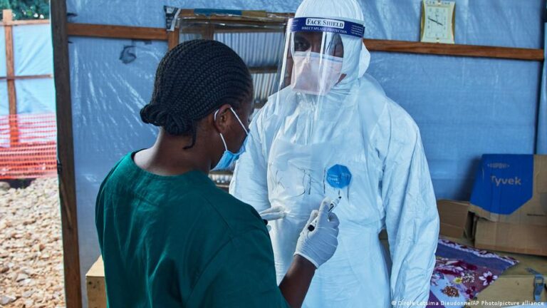 Ebola : les femmes de RDC en première ligne dans la lutte contre l’épidémie
