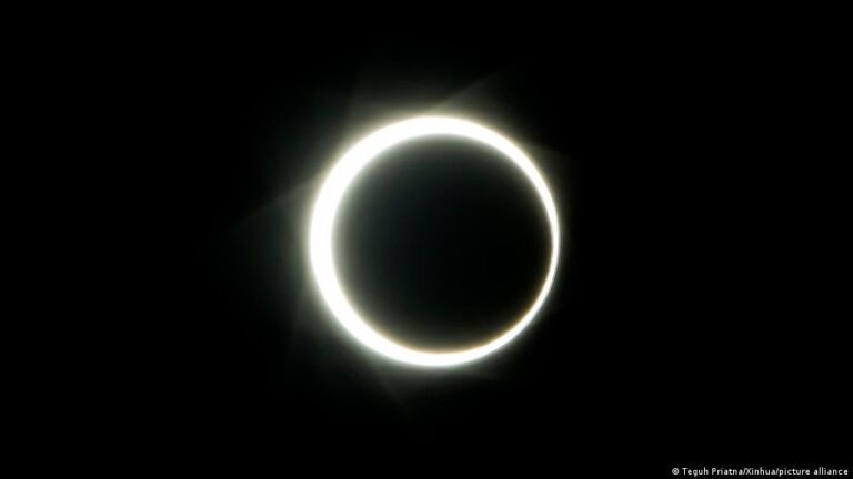 Éclipse solaire : observations prévues dans plusieurs pays et effets sur l’astronomie.