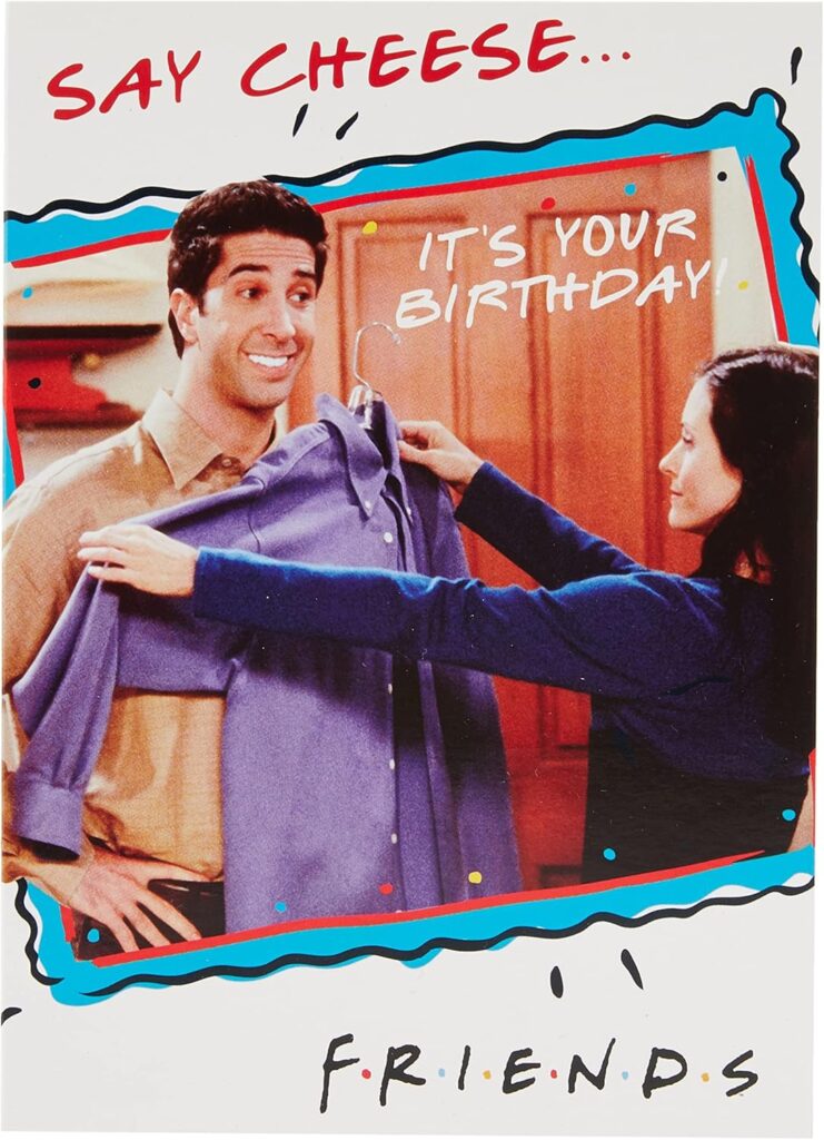 Danilo Promotions lance une carte d’anniversaire « Say Cheese » inspirée de Friends, format 12,5 x 17,5 cm.