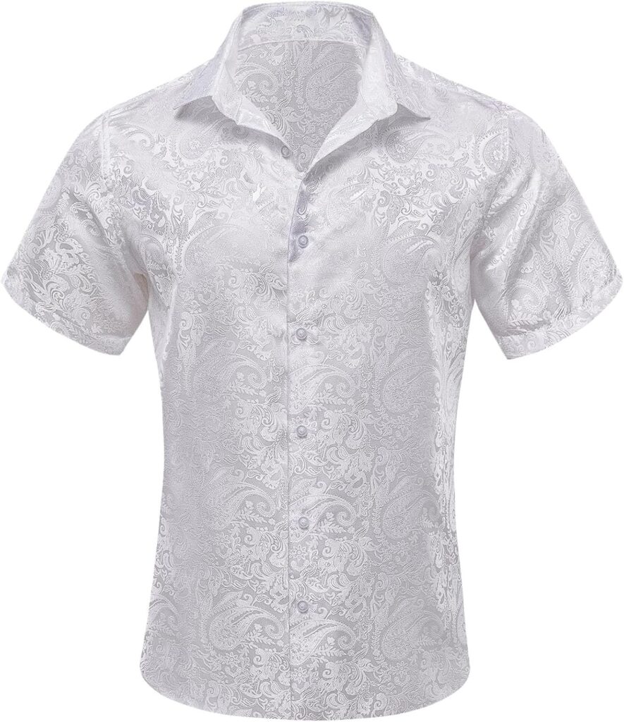 Nouveau choix de chemises à manches courtes pour hommes :  modèles en vert, blanc et noir disponibles en 2XL.
