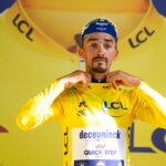 Retraite de Julian Alaphilippe : le cyclisme français face à une nouvelle ère compétitive.