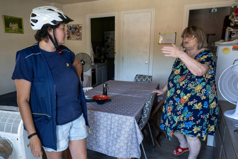 Canicules en France : Les mesures pour protéger les aînés vulnérables face à la chaleur