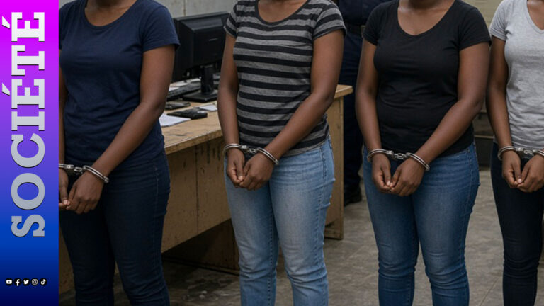 Affaire des présumées lesbiennes : quatre jeunes femmes présentées au juge après huit arrestations.