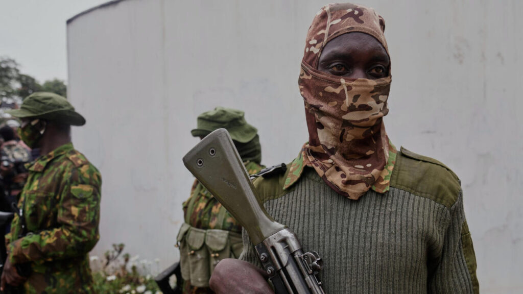 Kenya : la société civile alerte sur l’augmentation du budget sécuritaire avant les élections générales.