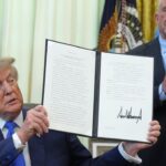 Trump et Kennedy Jr poursuivent leur offensive contre les vaccins aux États-Unis.