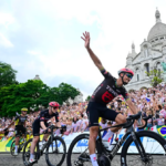 Julian Alaphilippe annonce la fin de sa carrière sur les Champs-Élysées.