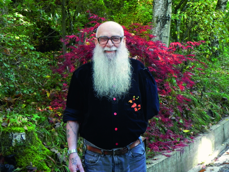 Billy Meier, Suisse, et ses célèbres photos d’OVNIs : analyse des controverses.