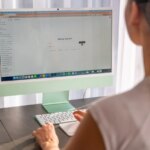 Adobe lance 70 nouveaux outils pour automatiser le montage vidéo et la création visuelle.