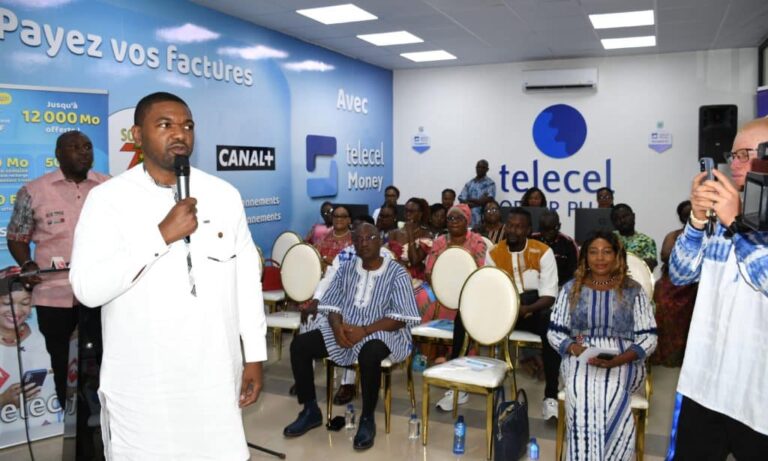 Telecel Faso lance un kit généreux et ouvre un nouveau QG au Ouaga Mall.