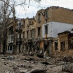 Kherson : les autorités demandent l’évacuation des habitants face aux frappes russes.