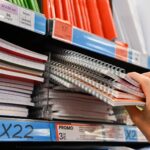 Budget médian de la rentrée scolaire à 261 euros, plus de la moitié des parents inquiets pour les dépenses.