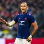 Gaël Fickou vise l&rsquo;équipe de France pour la Coupe du monde malgré une forte concurrence.