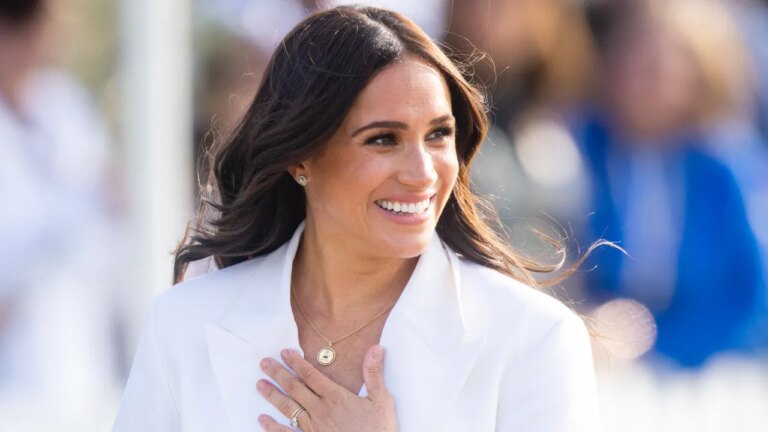 Meghan Markle envisagerait un retour au cinéma avec un projet au Royaume-Uni.