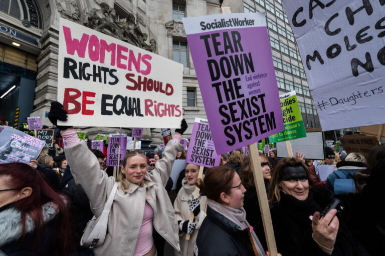 Budget de l’UE : domination masculine et ses effets sur la lutte contre le sexisme