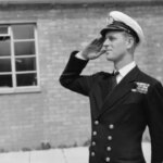 Les bulletins scolaires du prince Philip révèlent un caractère tempétueux et un leadership.