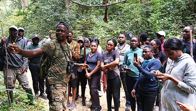 Campus Mbongi au parc national de Pongara : dialogue entre science et savoirs endogènes au Gabon