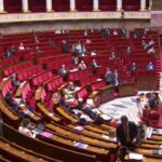 Budget 2027 : le gouvernement français évite une loi spéciale pour contenir les dépenses.