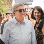 Jean-Luc Mélenchon enregistre une hausse de confiance avant la présidentielle française.