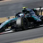 Kimi Antonelli remporte la pole position au Grand Prix de Grande-Bretagne à Silverstone.