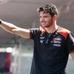 Esteban Ocon évoque la possibilité d’un Grand Prix de F1 à Paris sous pression.